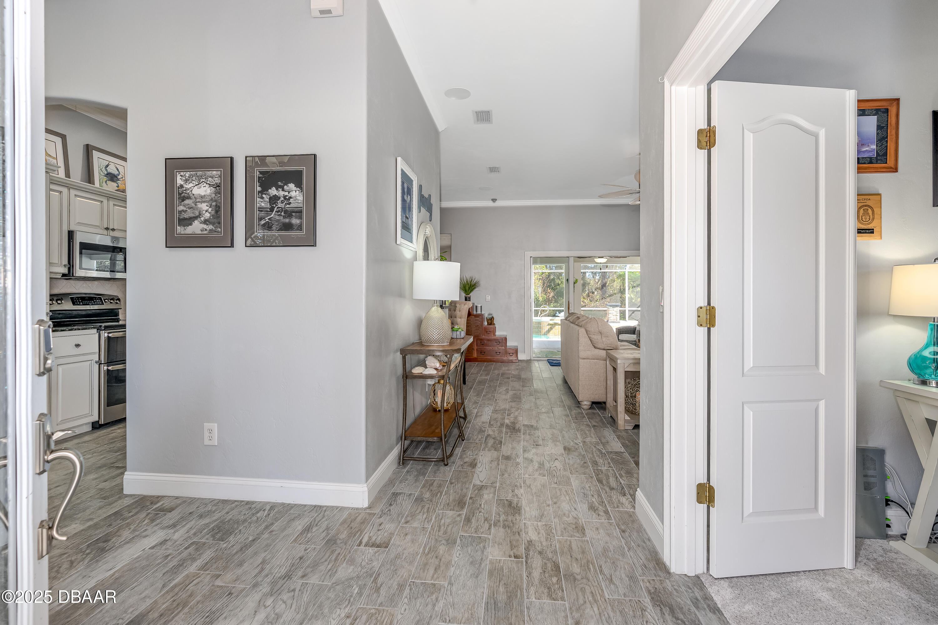 6088 Sabal Hammock Circle