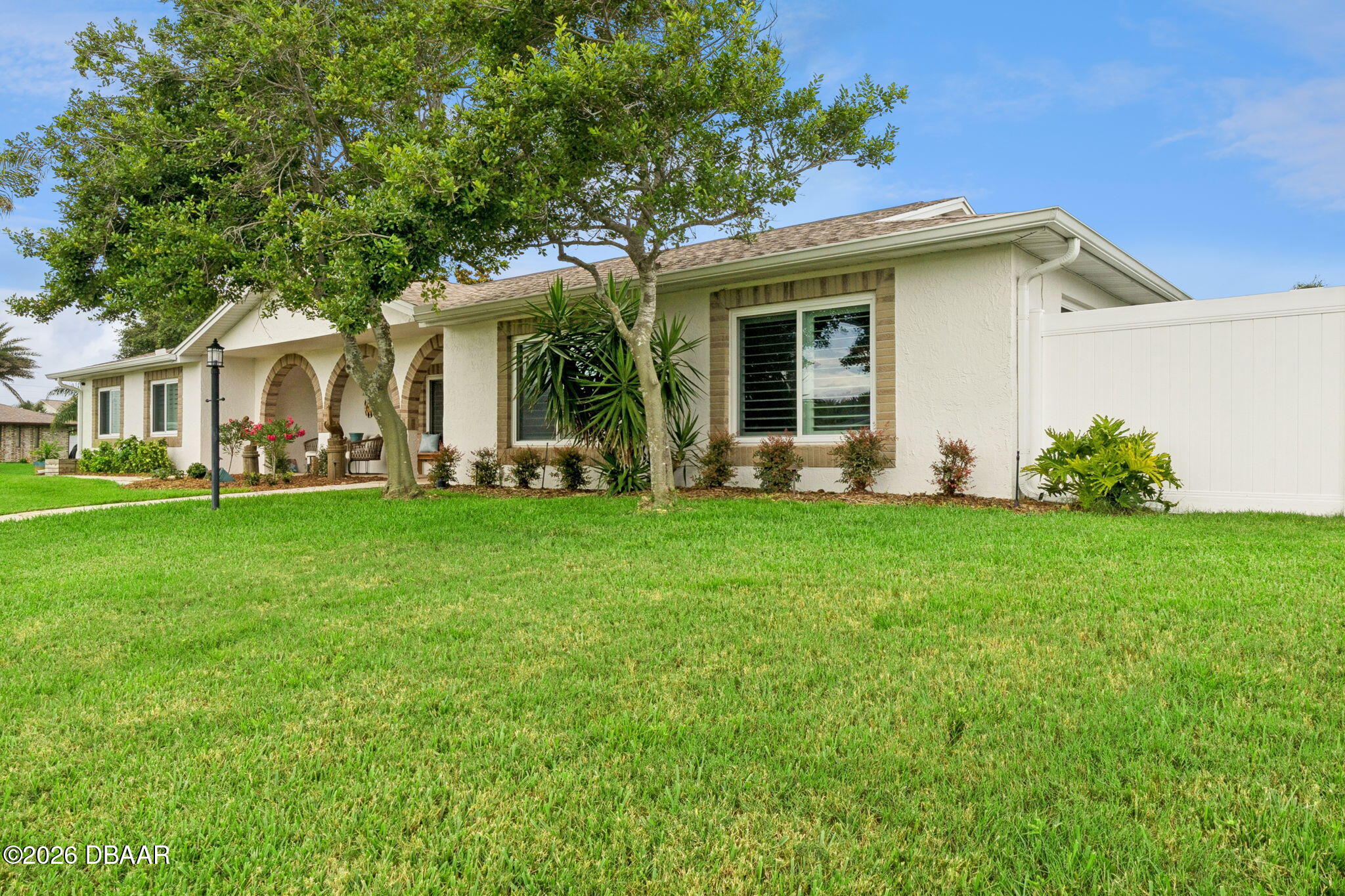 52 Sea Island Drive N