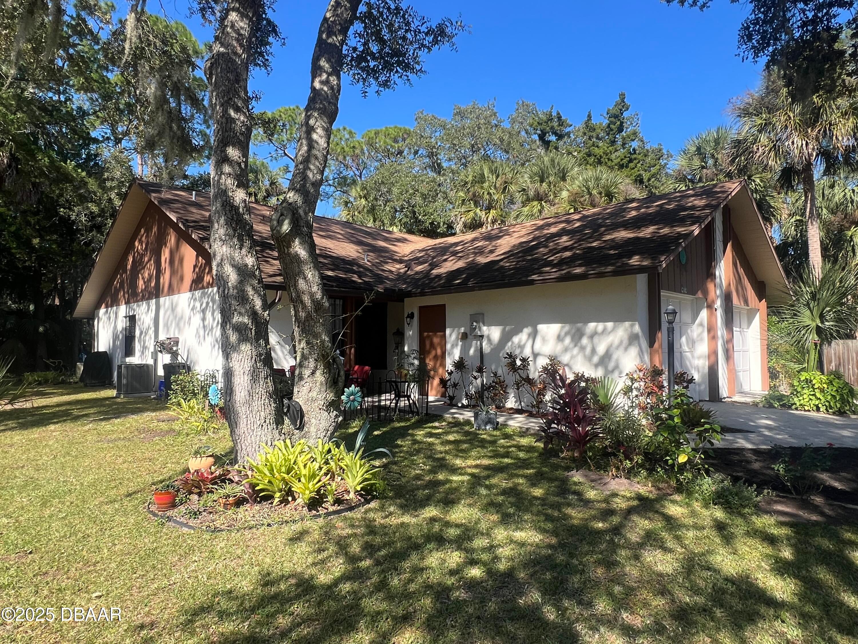 816 Stonybrook Circle