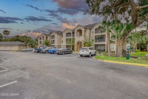 940 Village Trail 8-206 Port Orange FL 32127