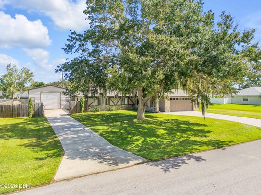 2729 QUEEN PALM DR, EDGEWATER, FL 32141 - Image 44321acecfc8aa9d22f68c6c0e8d72be/2201662969