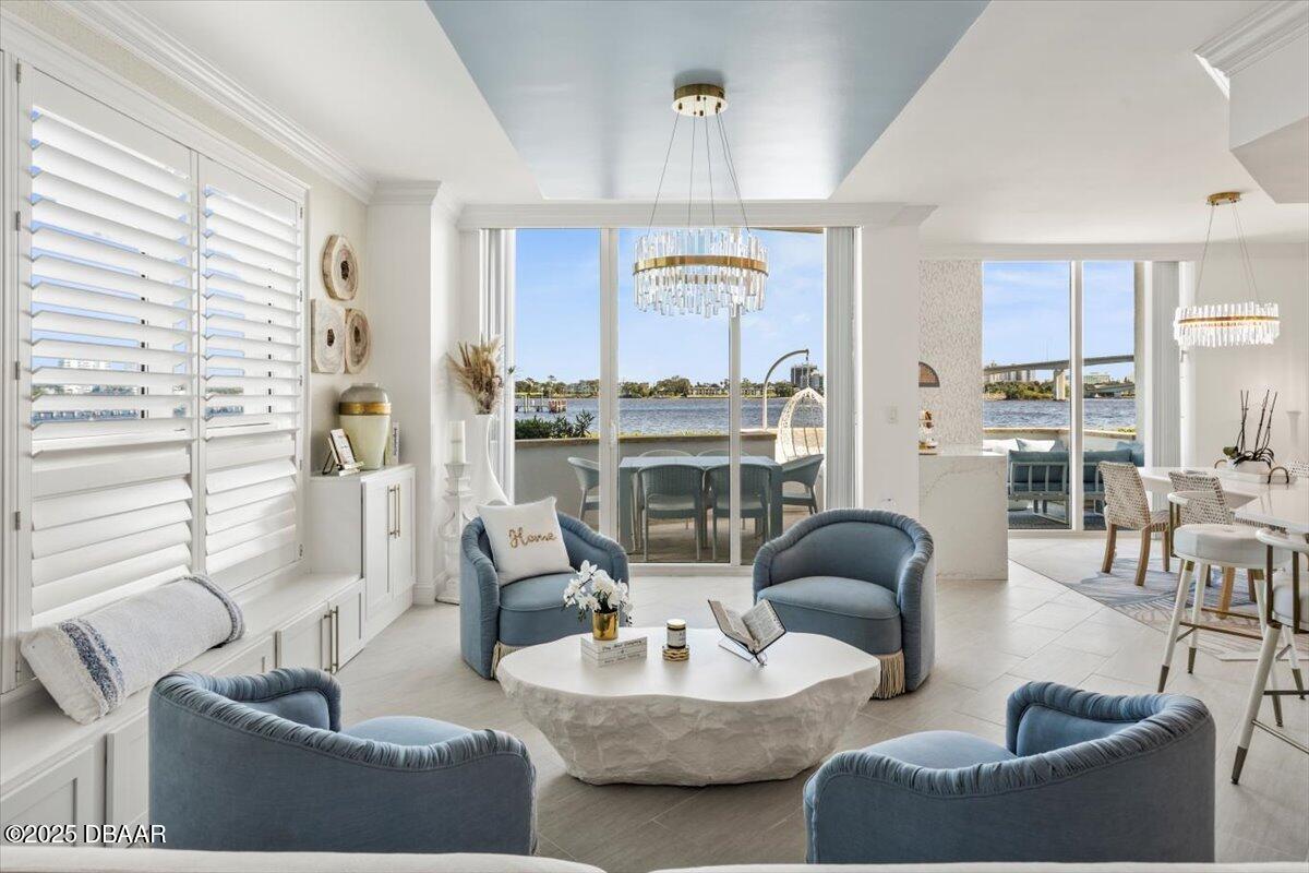 231 Riverside Drive 102