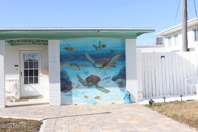 129 Esmeralda Avenue