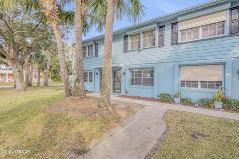 A home in New Smyrna Beach