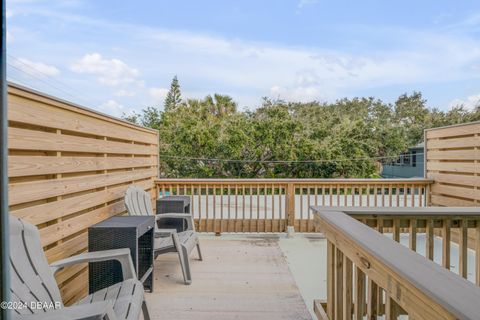 A home in New Smyrna Beach