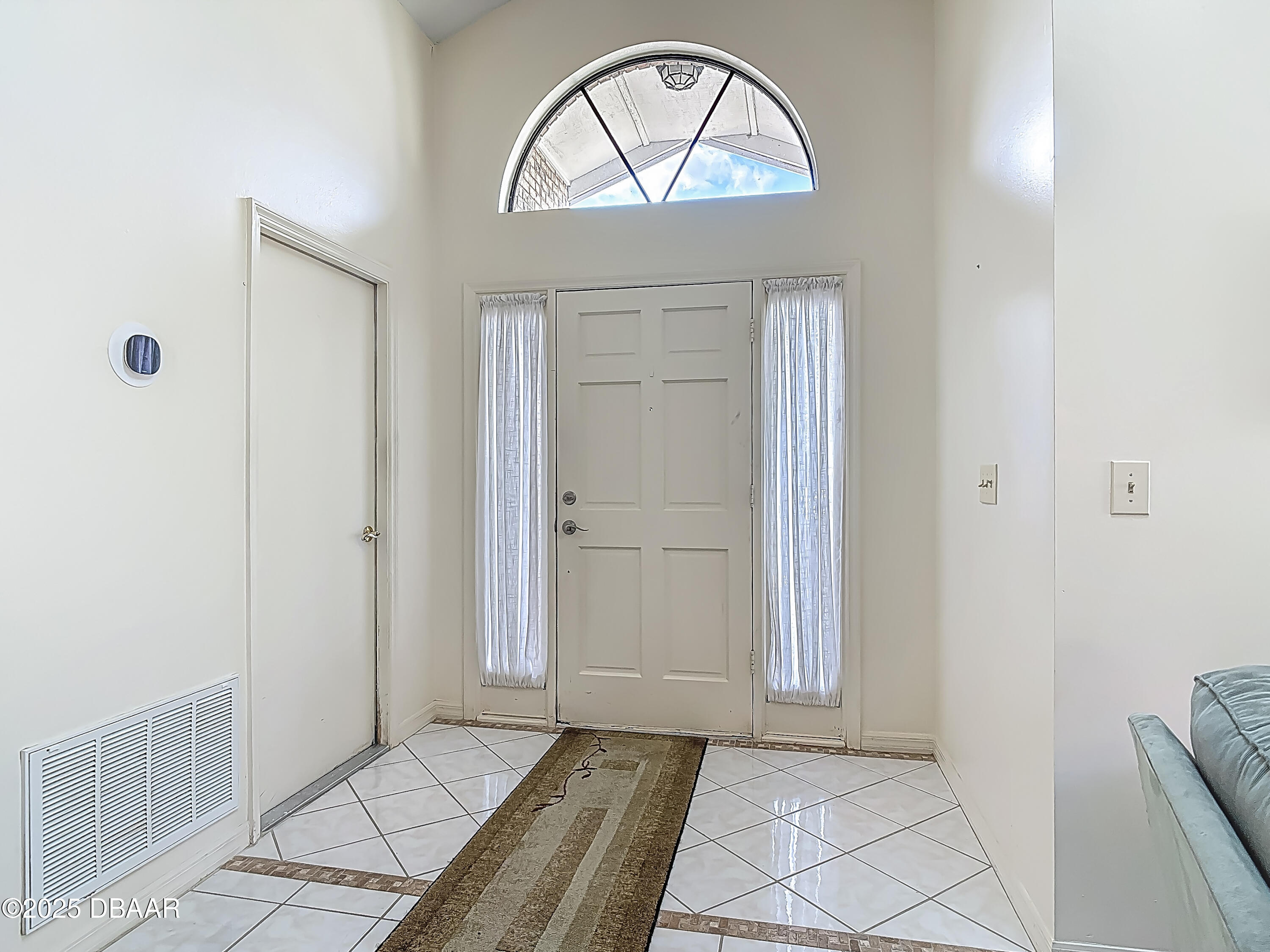 907 Silverleaf Place