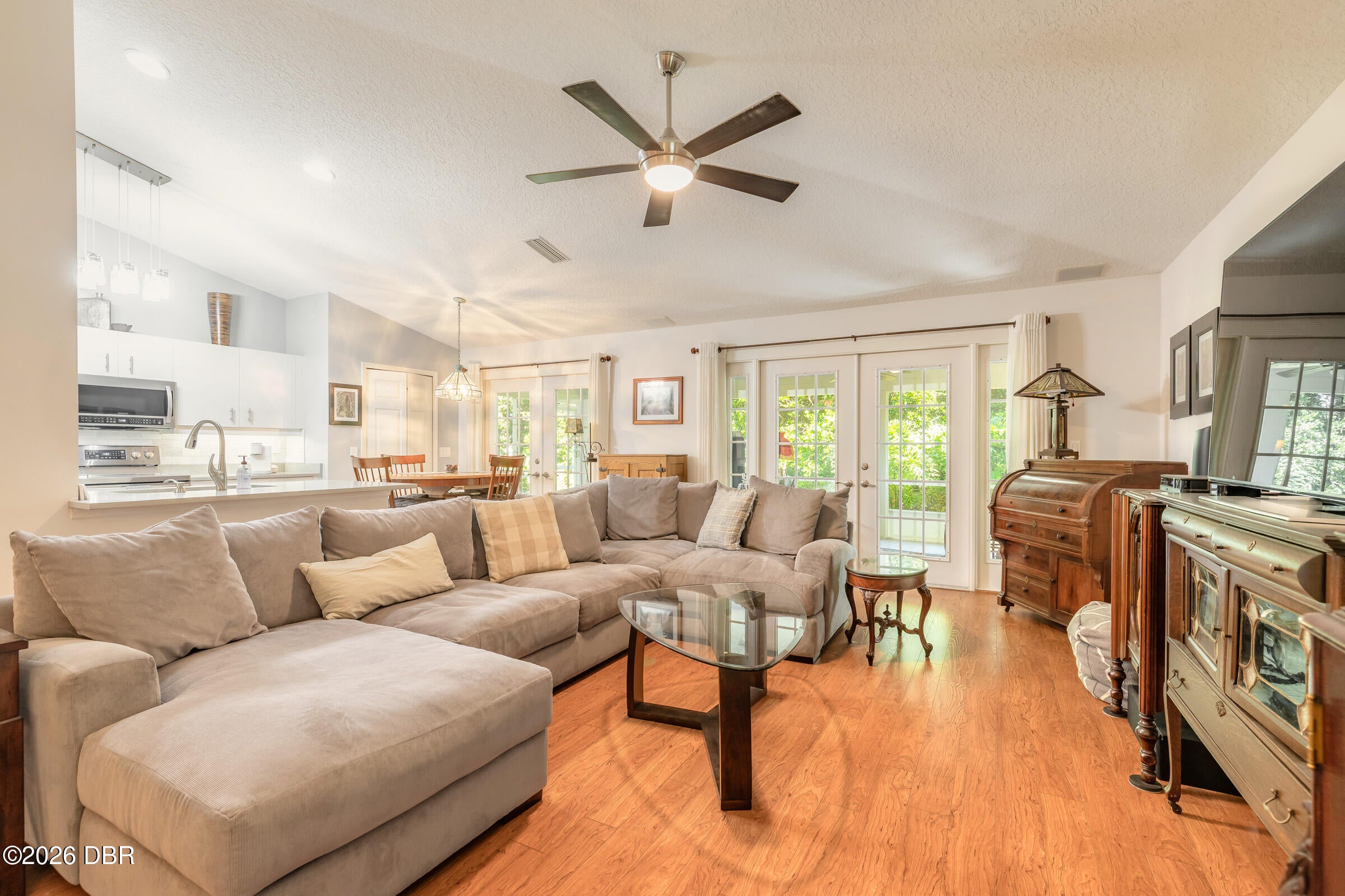 903 Ashmeade Court