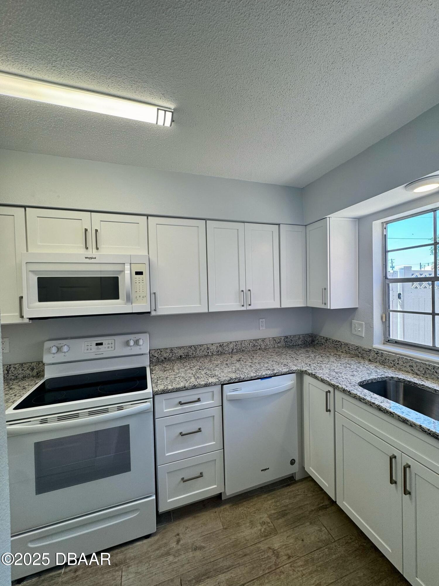 2200 S Palmetto Avenue D050