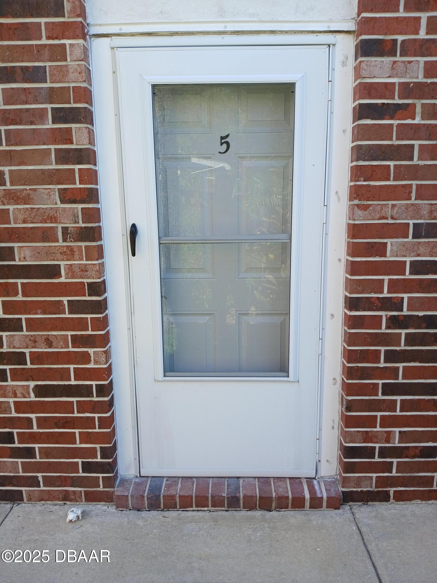 2200 S Palmetto Avenue D050