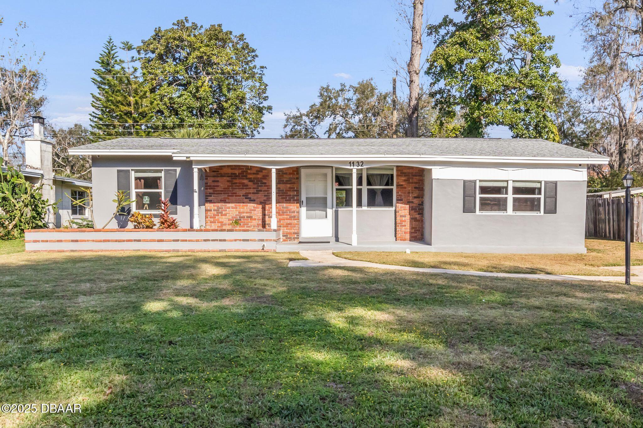 1132 Clearwater Road