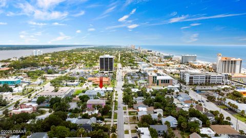 419 N Wild Olive Avenue Daytona Beach FL 32118