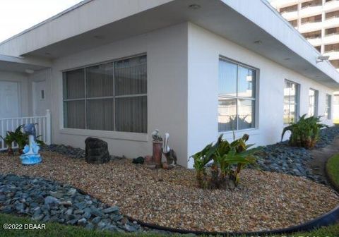 A home in Daytona Beach