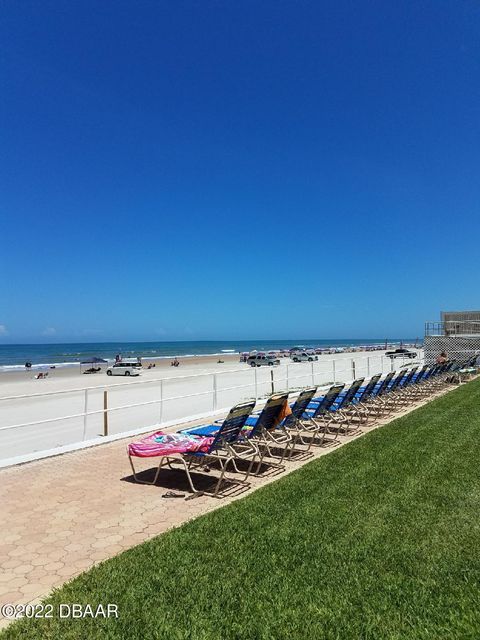 A home in Daytona Beach