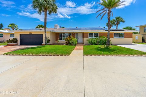 1104 Jacaranda Avenue Daytona Beach FL 32118