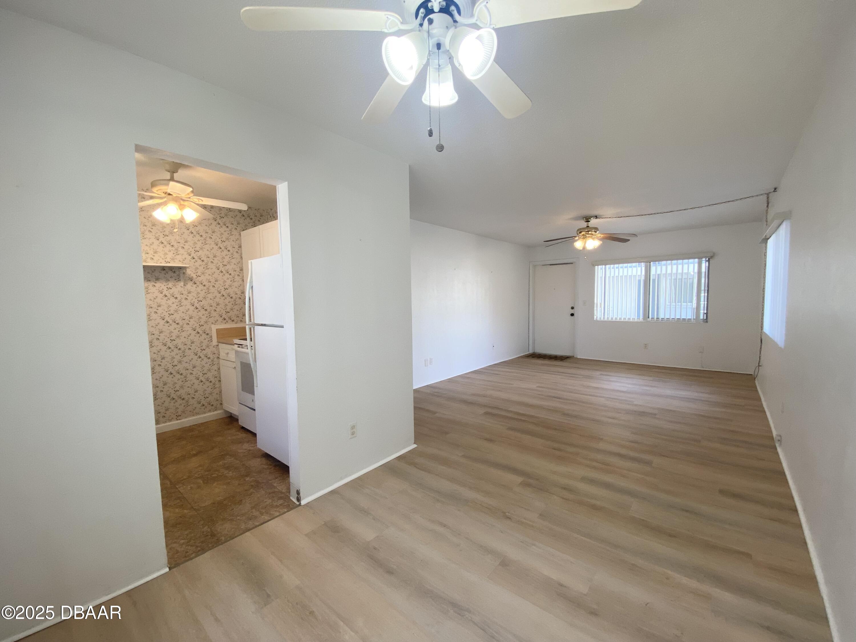 303 Ridge Boulevard 1060