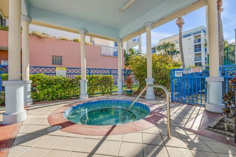 A home in New Smyrna Beach