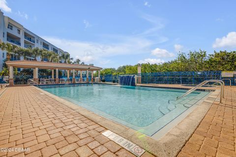 A home in New Smyrna Beach