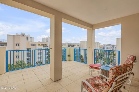 A home in New Smyrna Beach