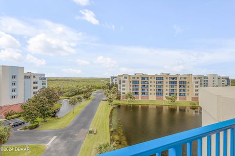 A home in New Smyrna Beach