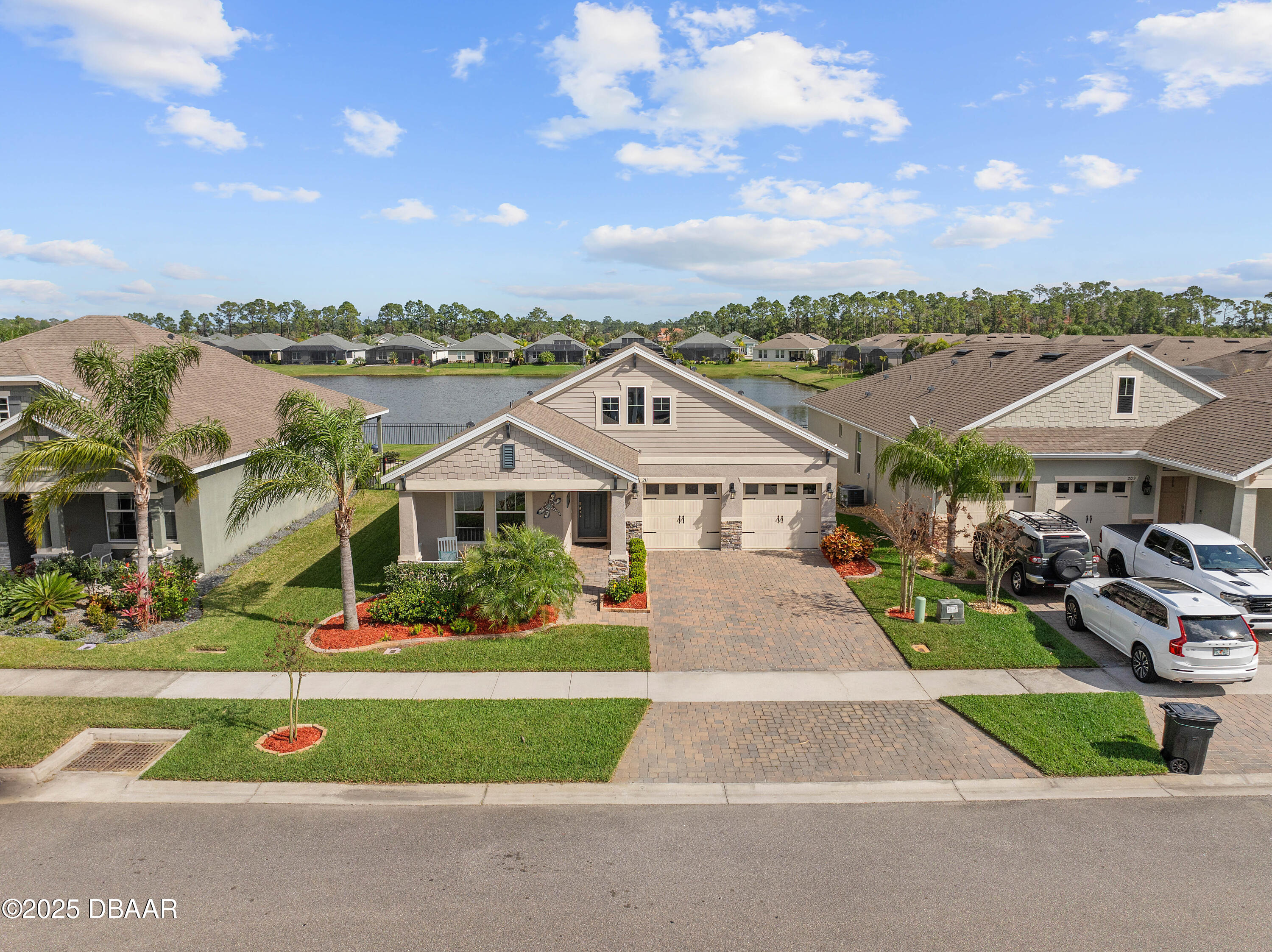 211 Venetian Palms Boulevard
