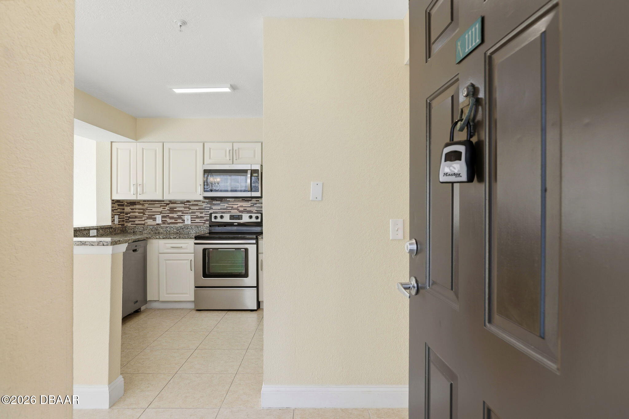 13839 Fairway Island Drive