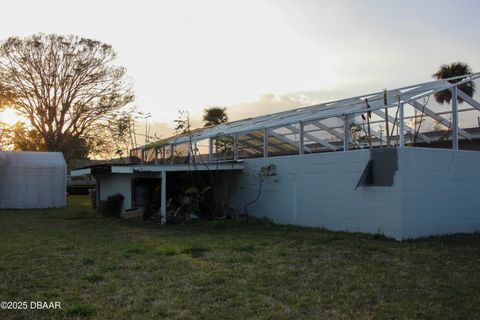 A home in South Daytona