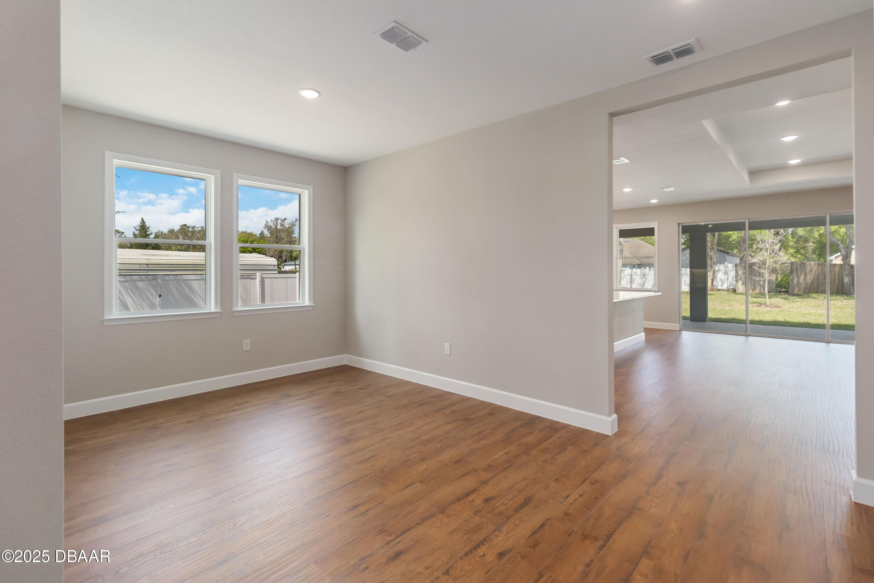 2341 Oleander Road