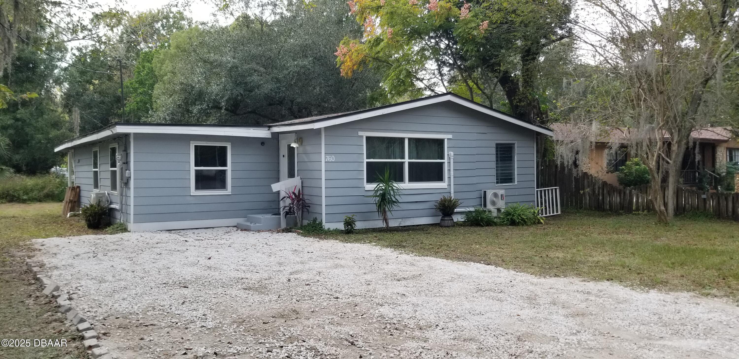 760 Santa Ana Avenue