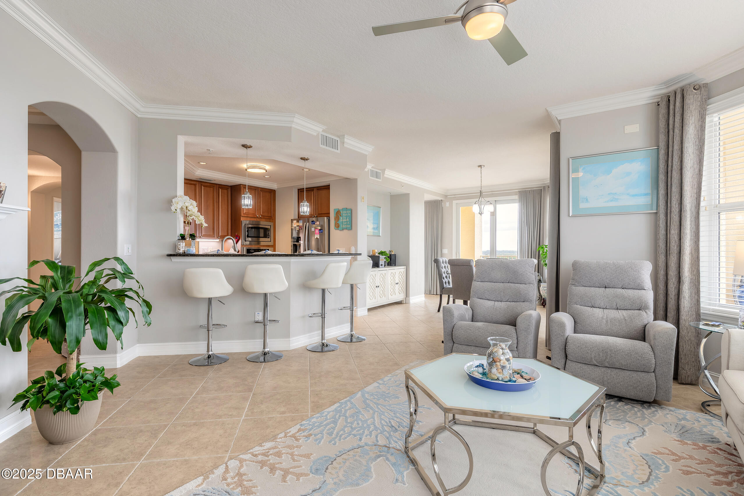 3343 S Atlantic Avenue