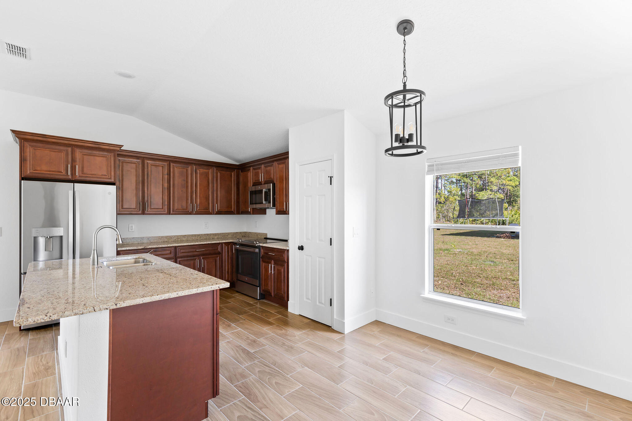 21 Rockefeller Drive