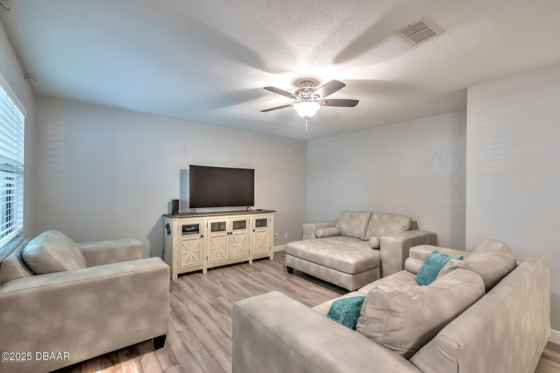3656 Jackson Street 10