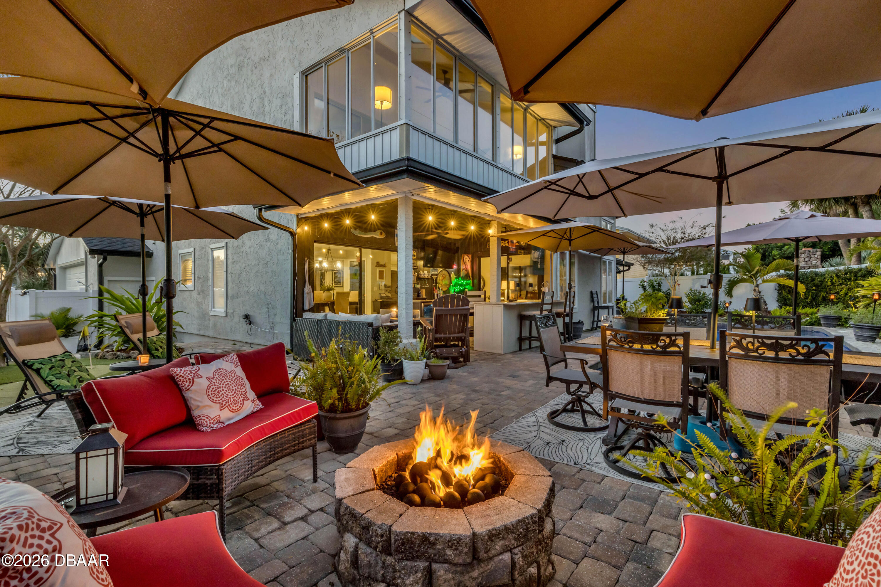 4623 S Atlantic Avenue