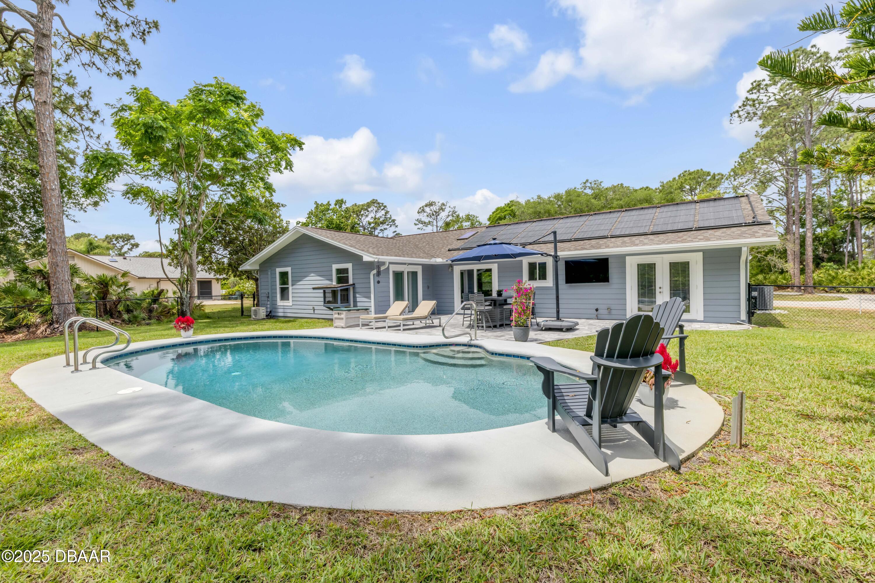 106 PINE TREE Drive