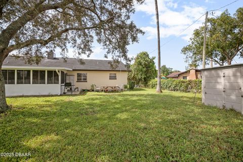 A home in Deltona