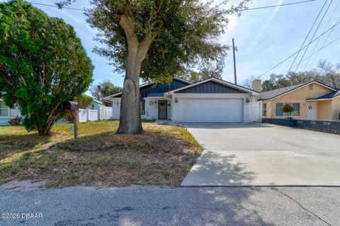 907 Oak Street Daytona Beach FL 32114