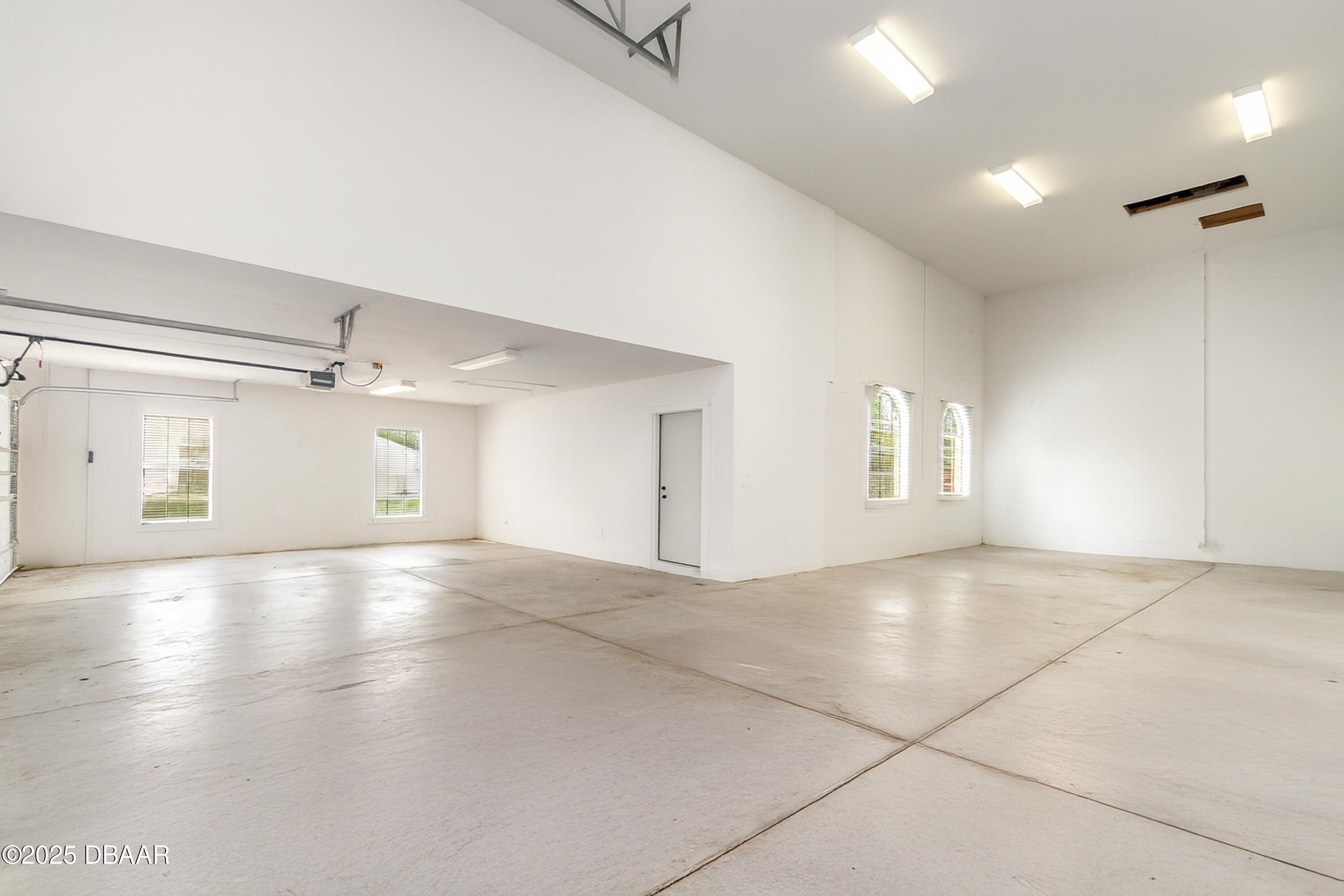 2718 Winterford Drive