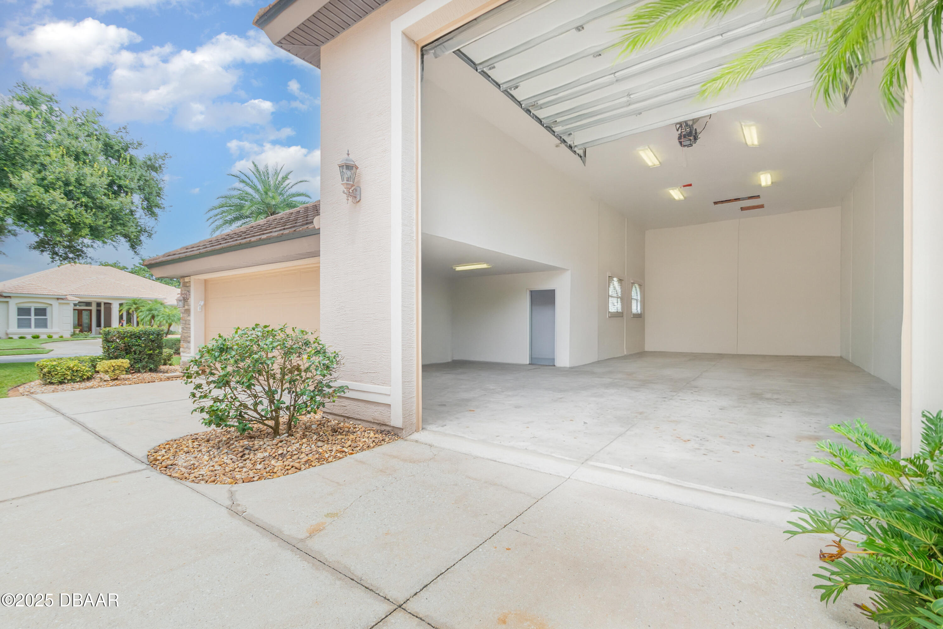 2718 Winterford Drive