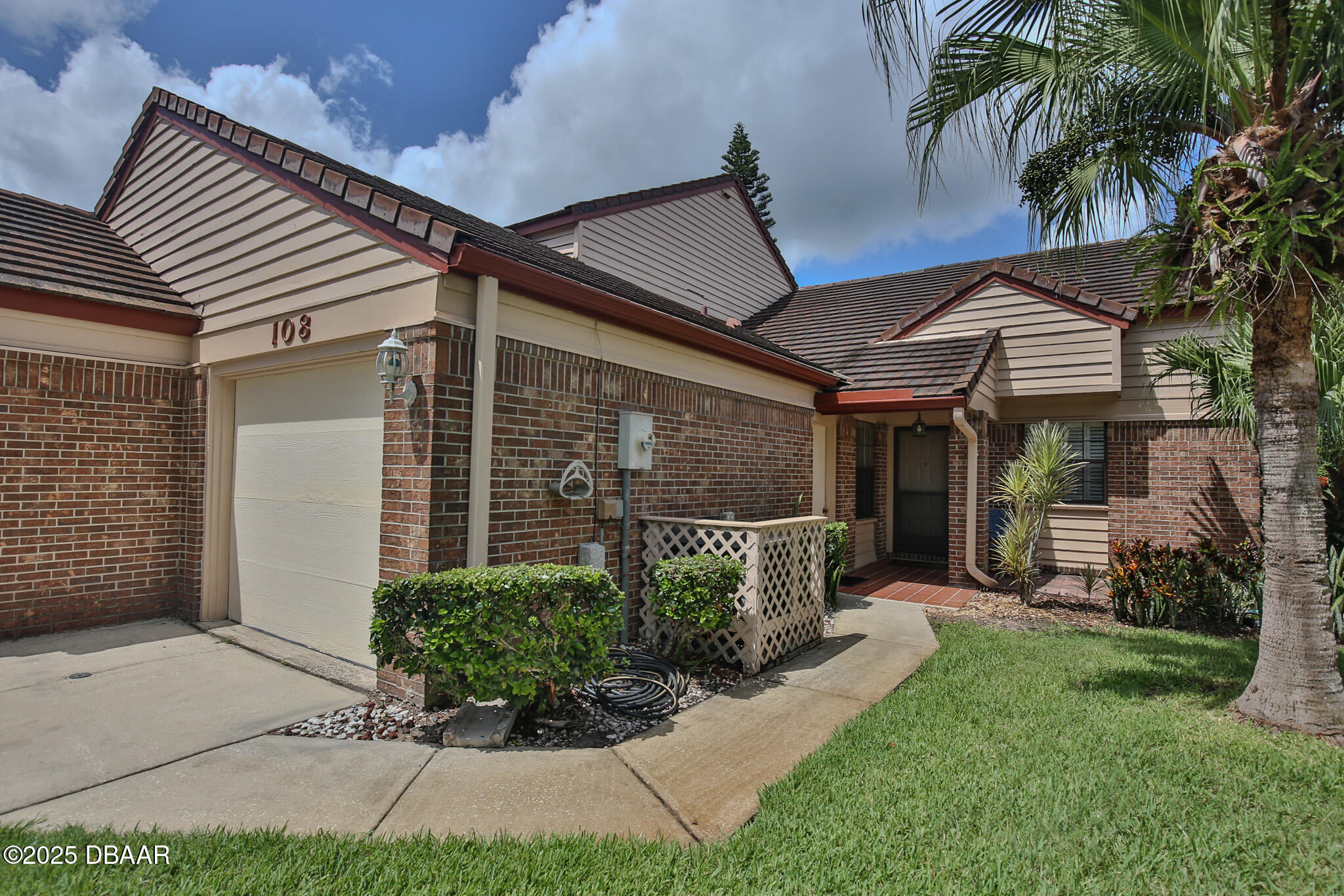 108 Gray Dove Court