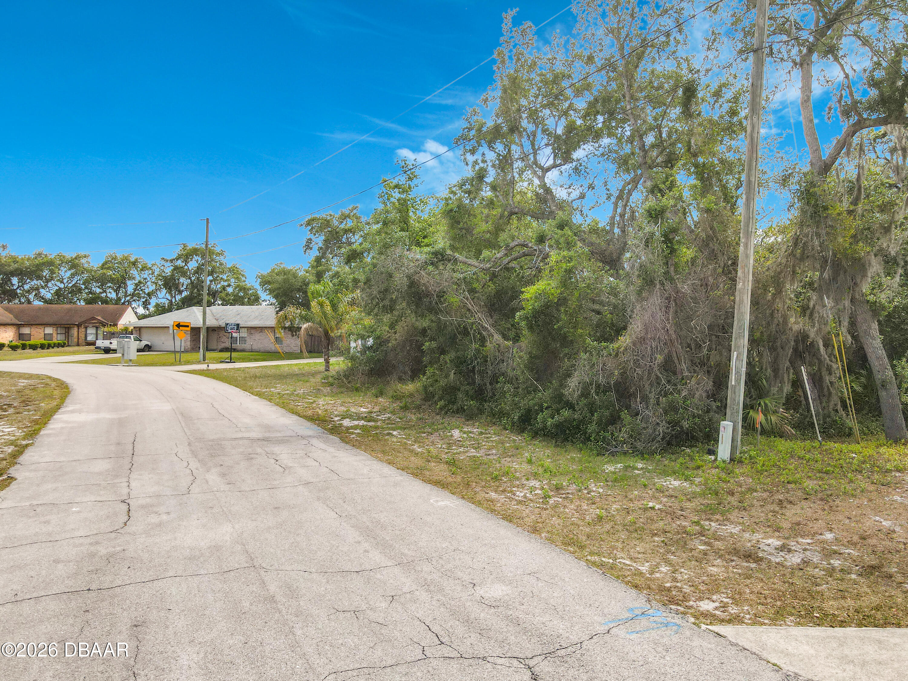 2599 Hillview Circle