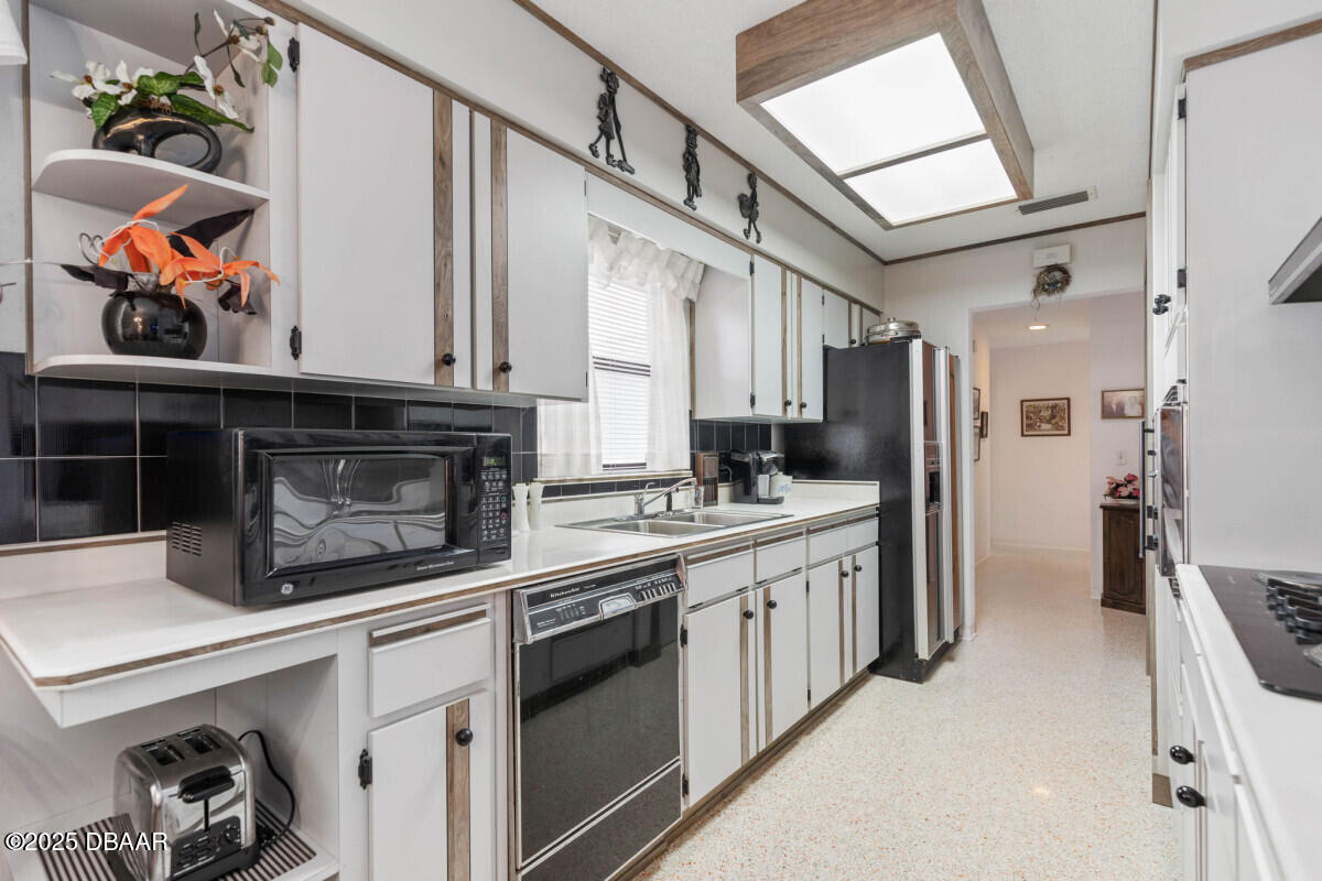 10 Juniper Drive