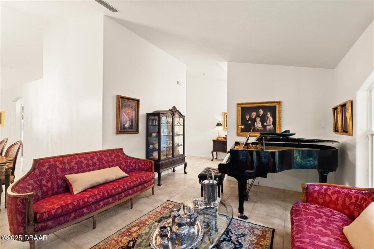 2361 Melonie Trail