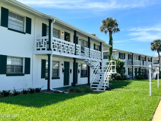 1750 S PALMETTO AVE, SOUTH DAYTONA, FL 32119 - Image 4e7c15e0896cada0c6aea858db8e4303/3227201467