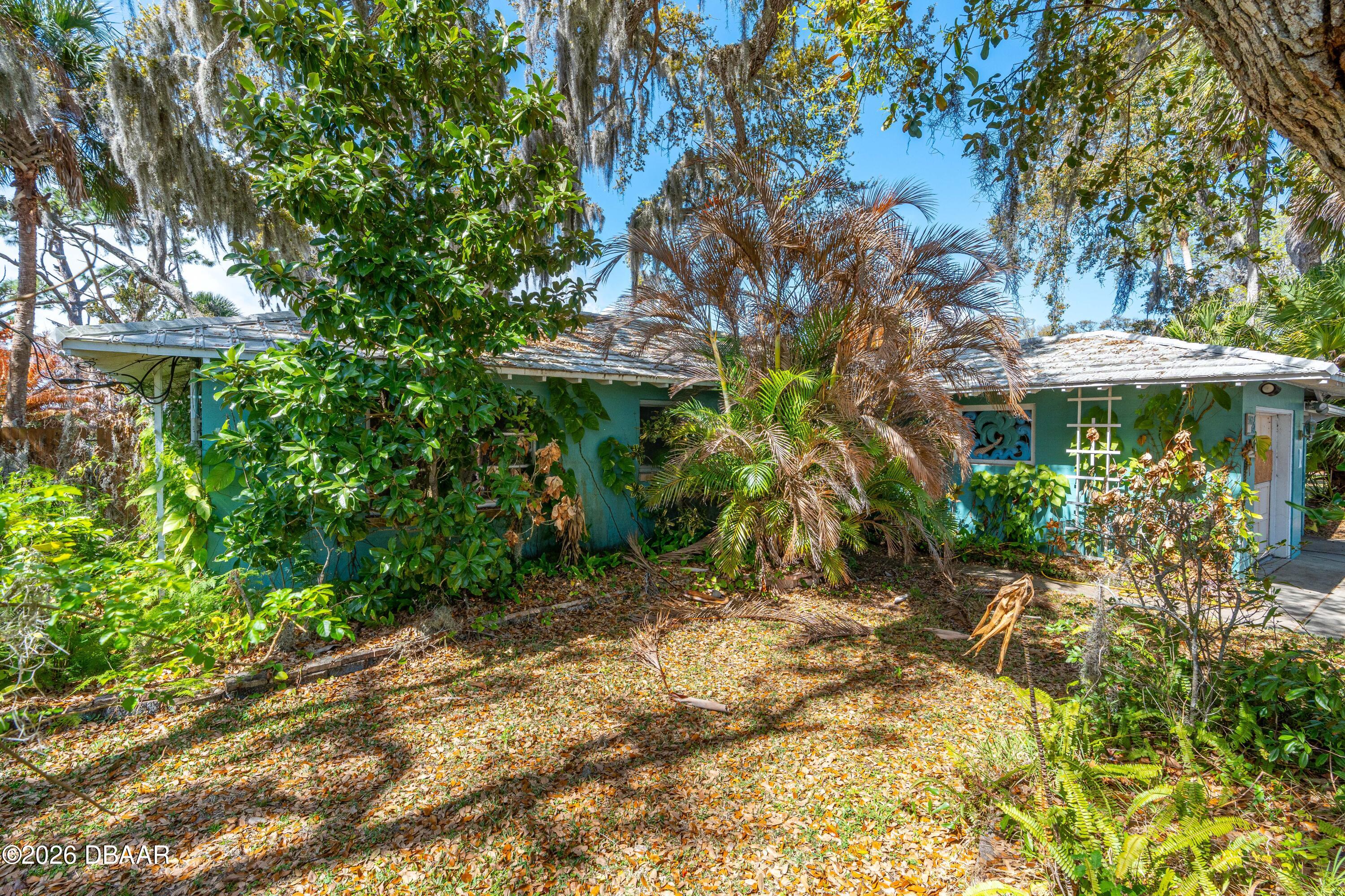 5968 Riverside Drive