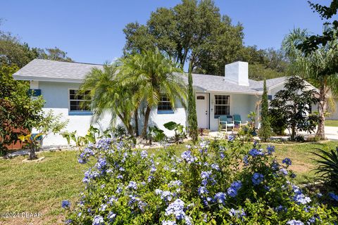 A home in New Smyrna Beach