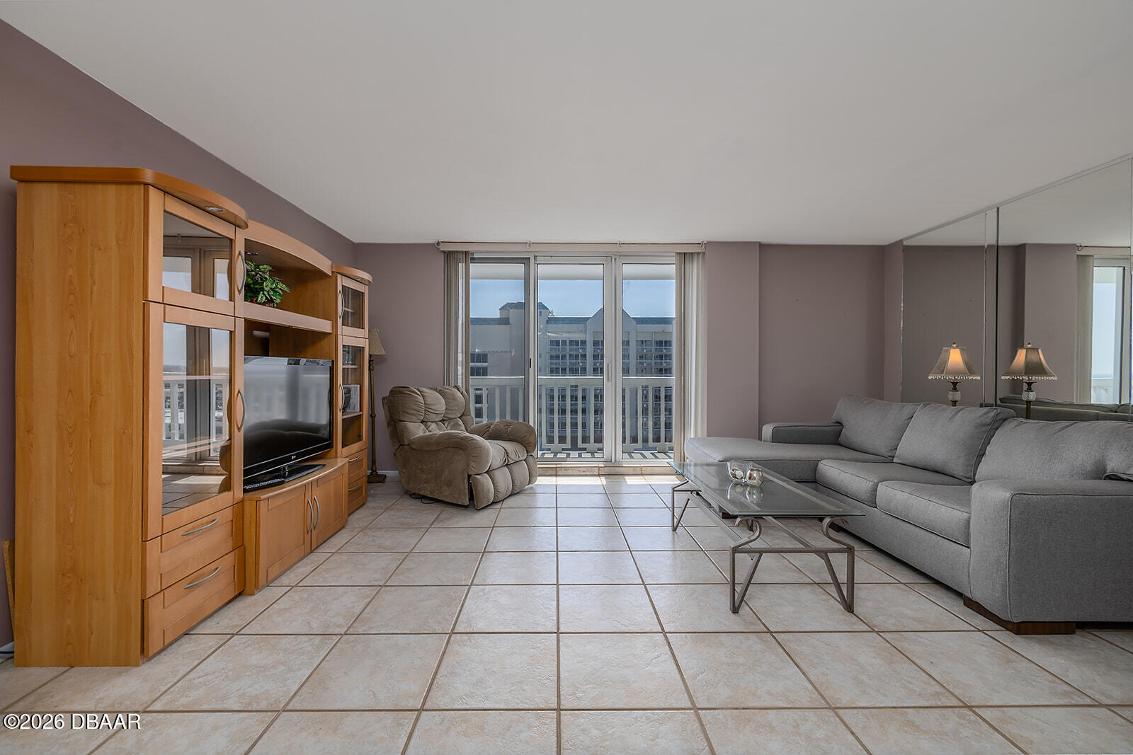 2800 N Atlantic Avenue