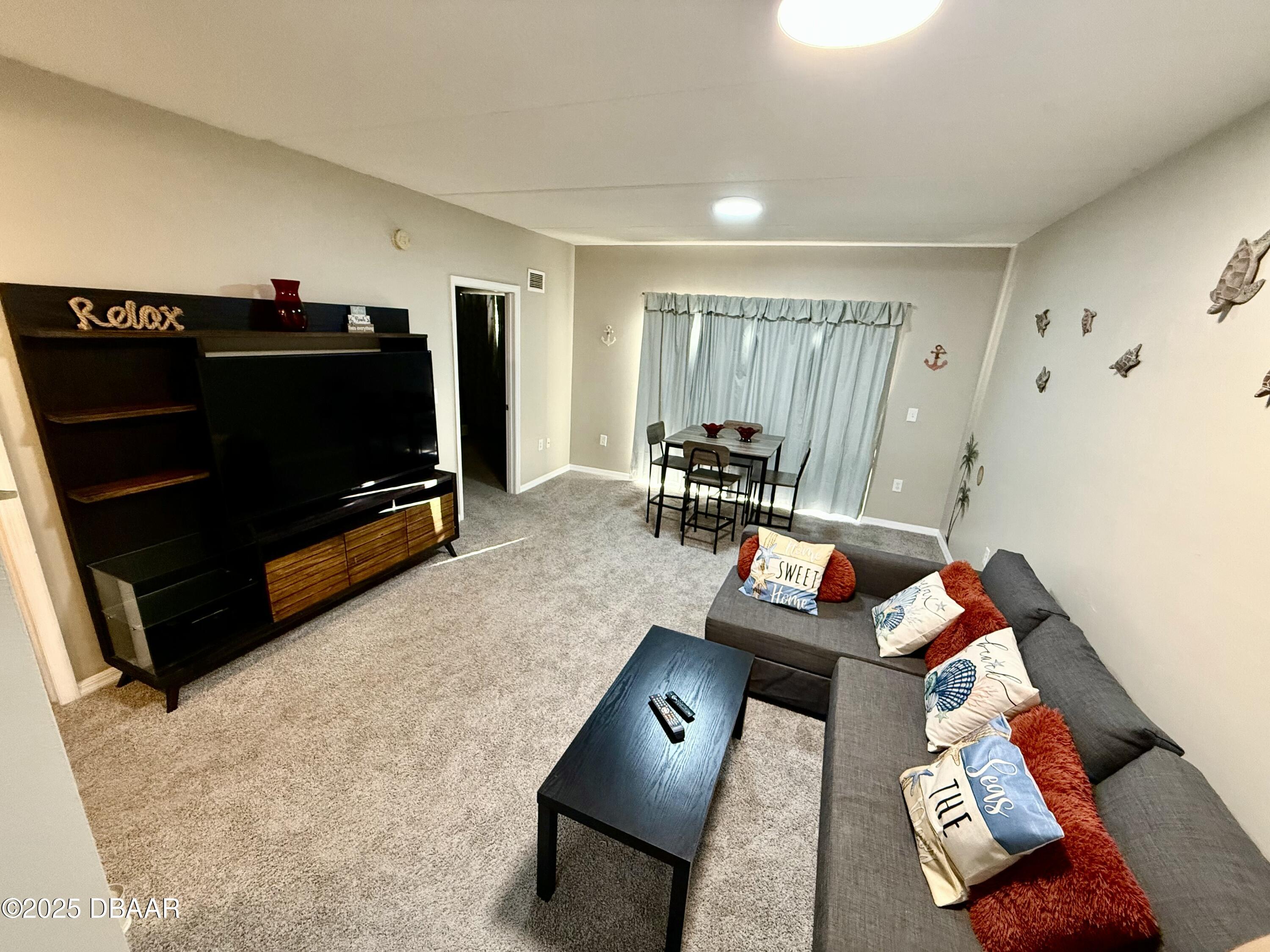 942 15th Street 101