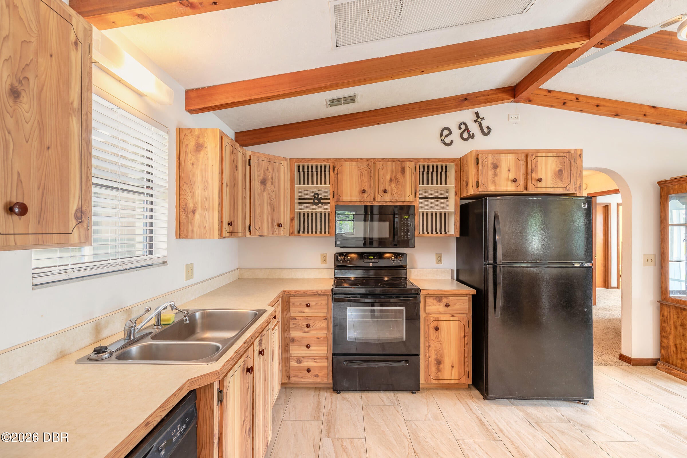 827 Pine Tree Court