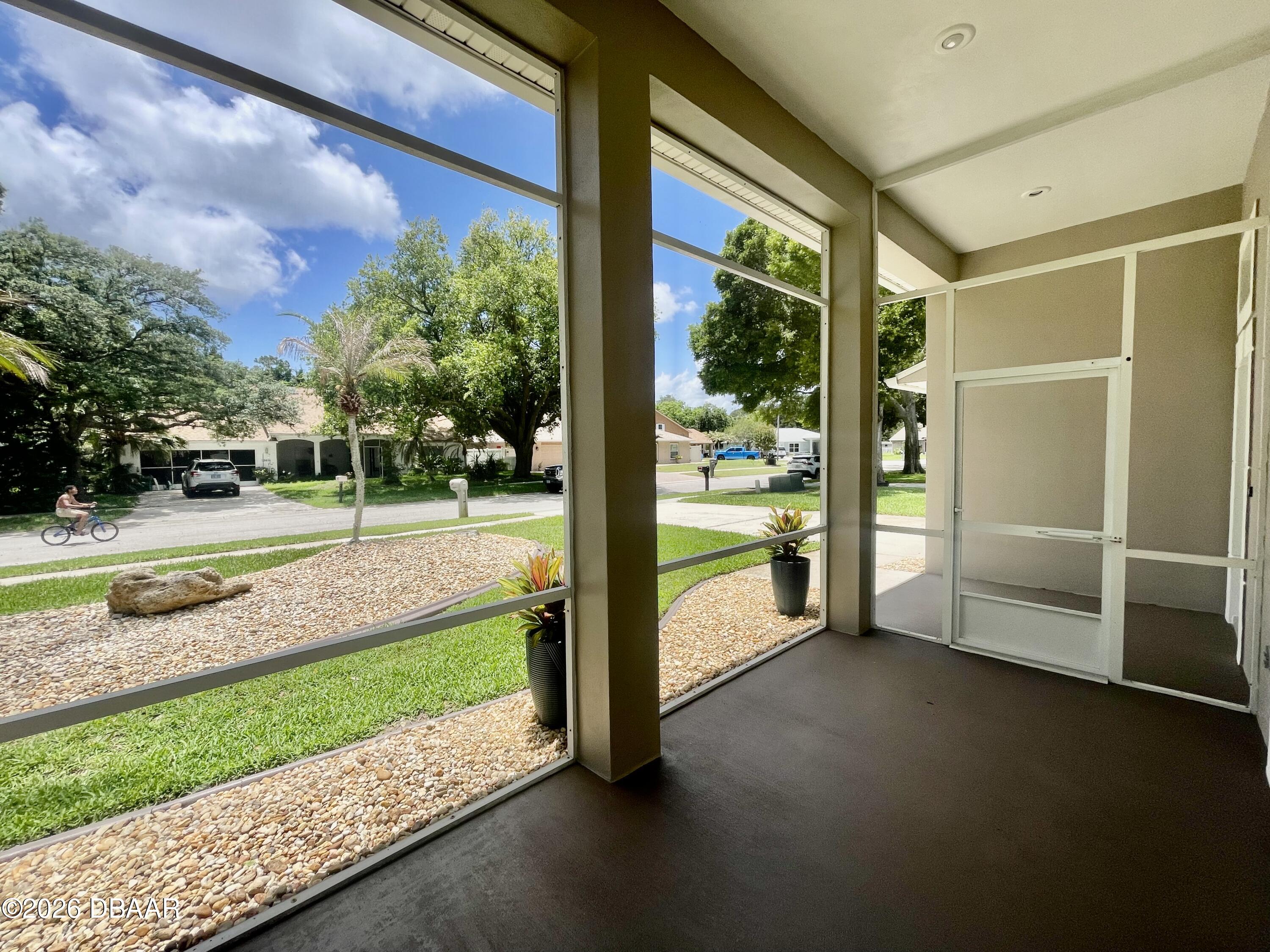 1063 AZALEA POINTE Drive