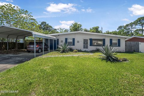 1608 Raleigh Avenue Daytona Beach FL 32117