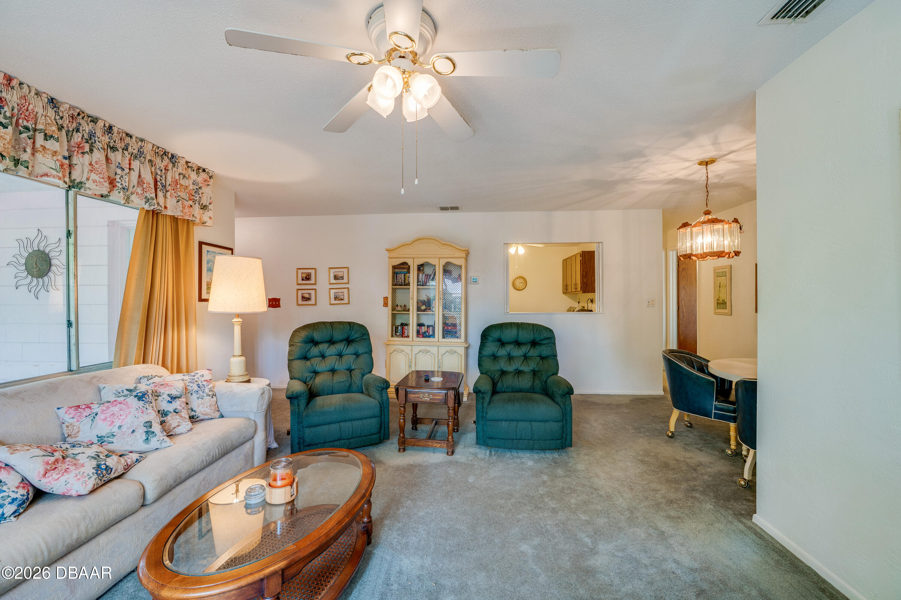 18 Summer Trees Road